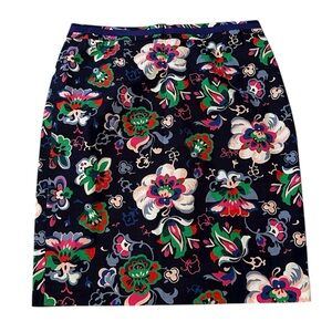 Boden Modern Pencil Skirt. Size 10R. Navy blue with Floral design. New with tags